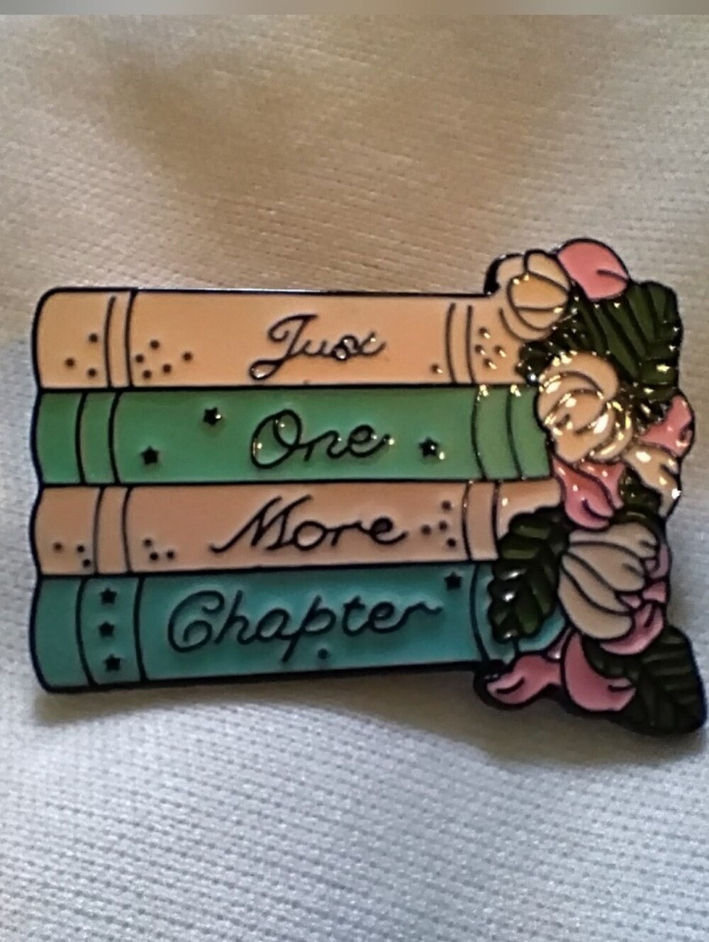 🧁 3/$30 Stacked Books 'Just One More Chapter' Enamel Pin NEW